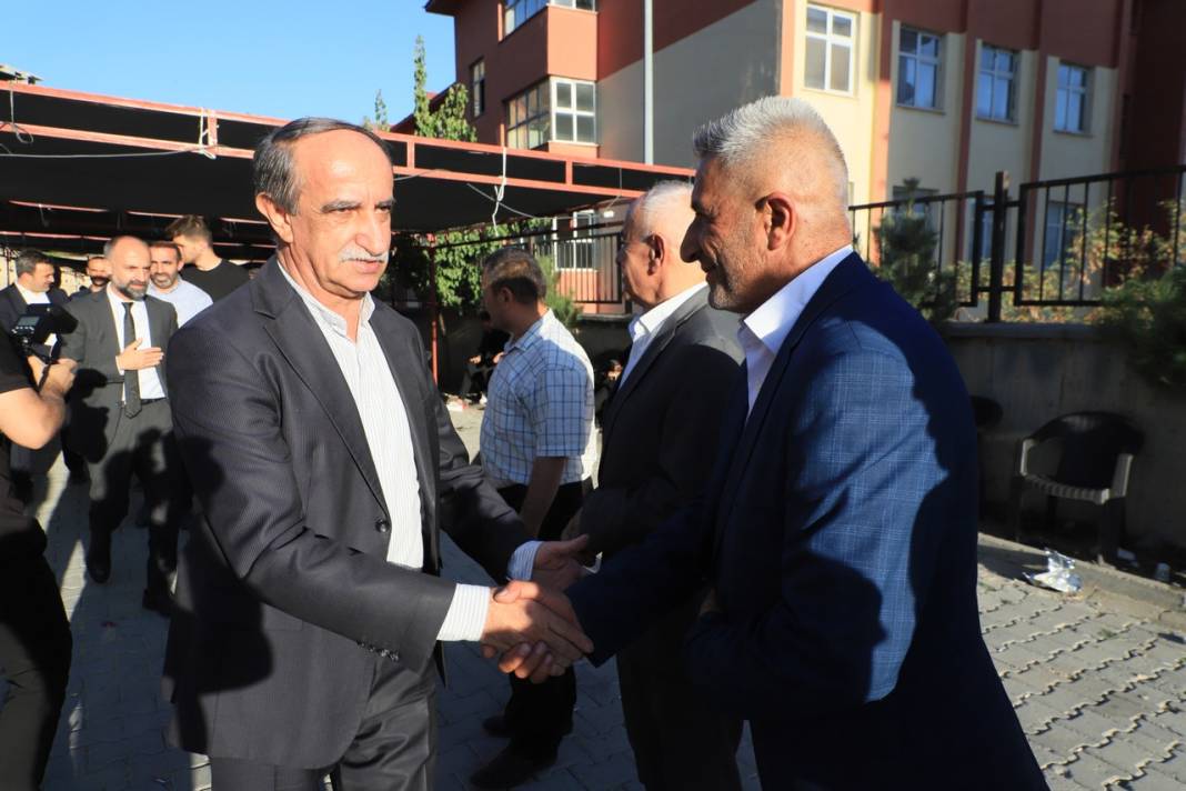 Seyitoğulları Ailesinin Mutlu Günü 19