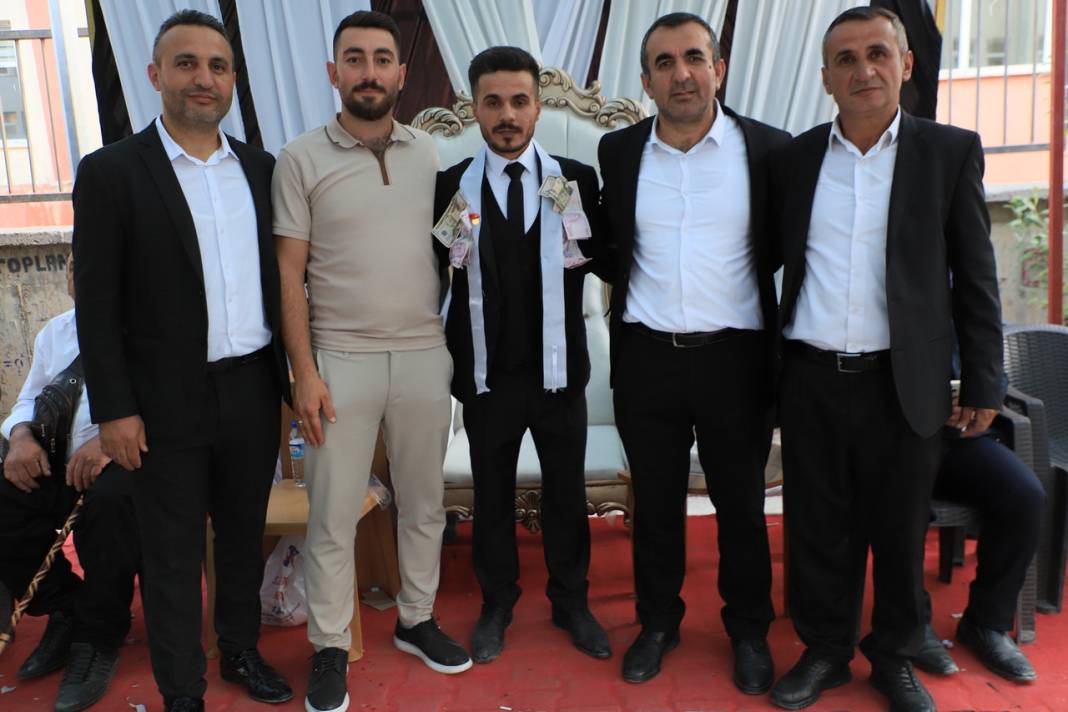 Seyitoğulları Ailesinin Mutlu Günü 27