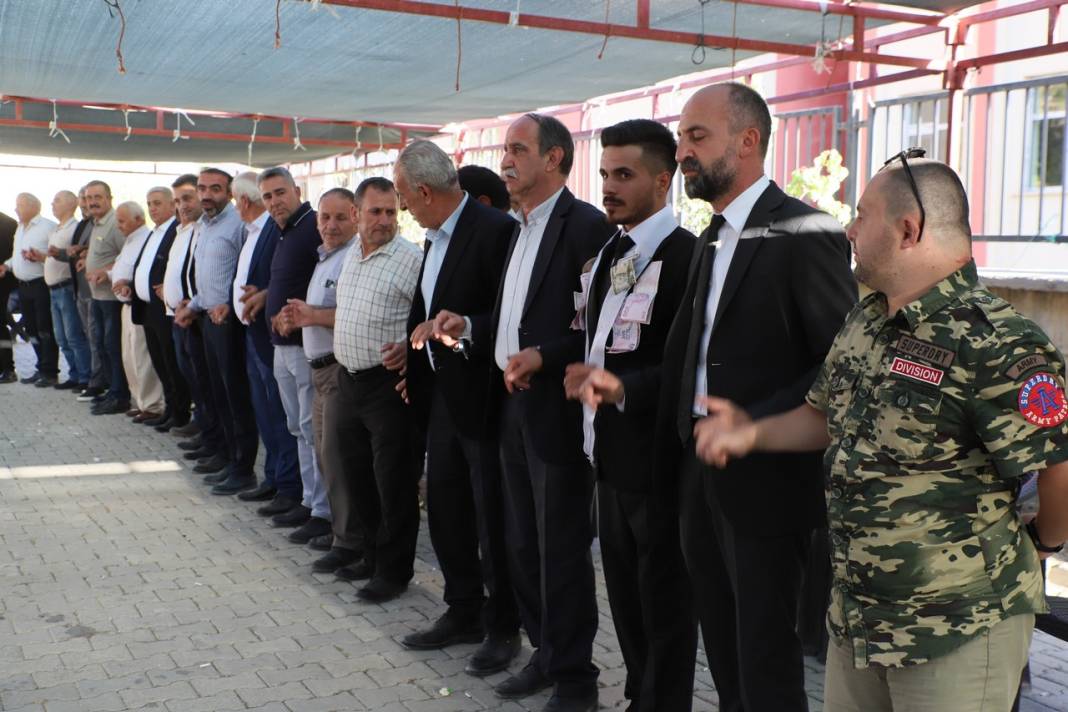 Seyitoğulları Ailesinin Mutlu Günü 9