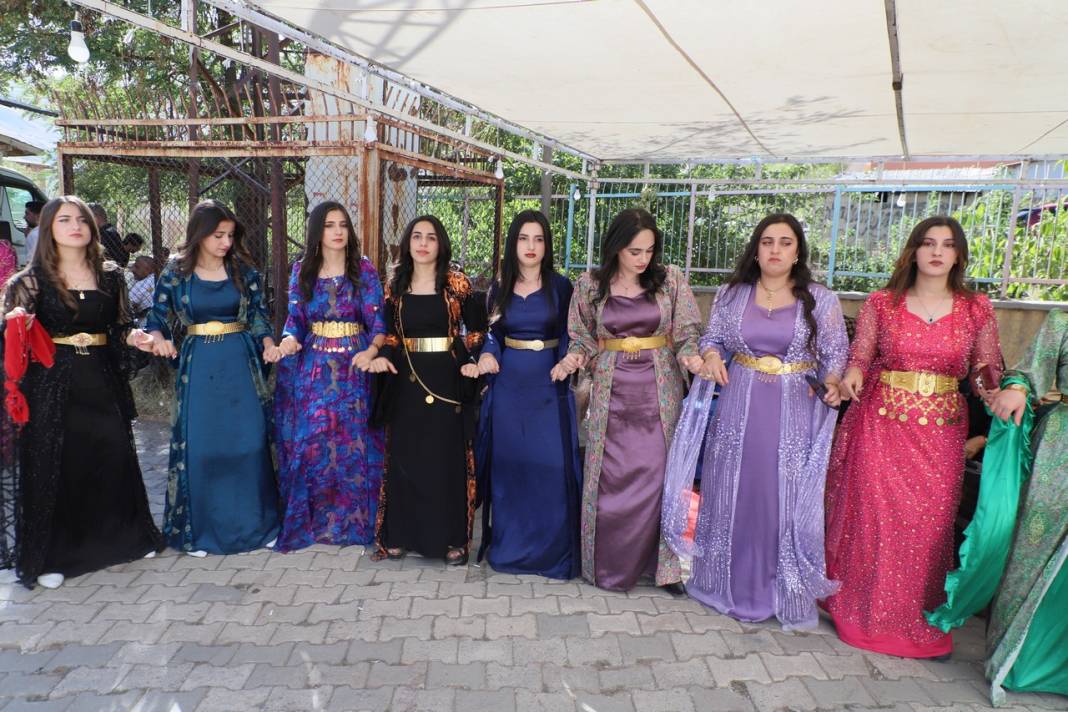 Ölmez ve Koç Ailesinin Görkemli Düğünü 17