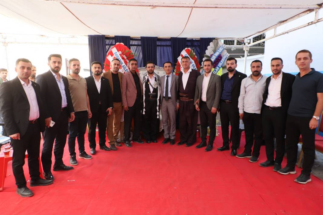 Ölmez ve Koç Ailesinin Görkemli Düğünü 32
