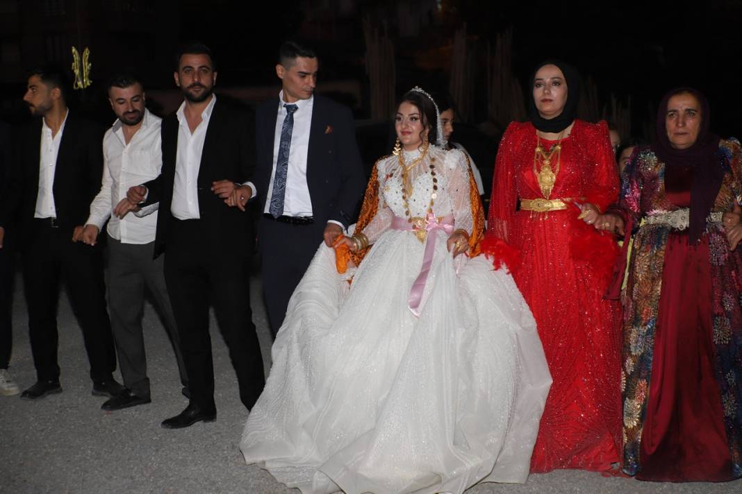 Ömeroğlu Ailesinin Mutlu Günü 19