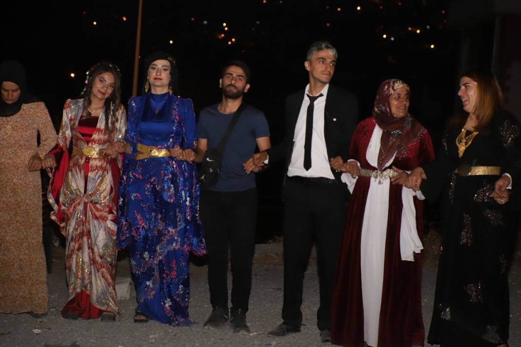 Ömeroğlu Ailesinin Mutlu Günü 25