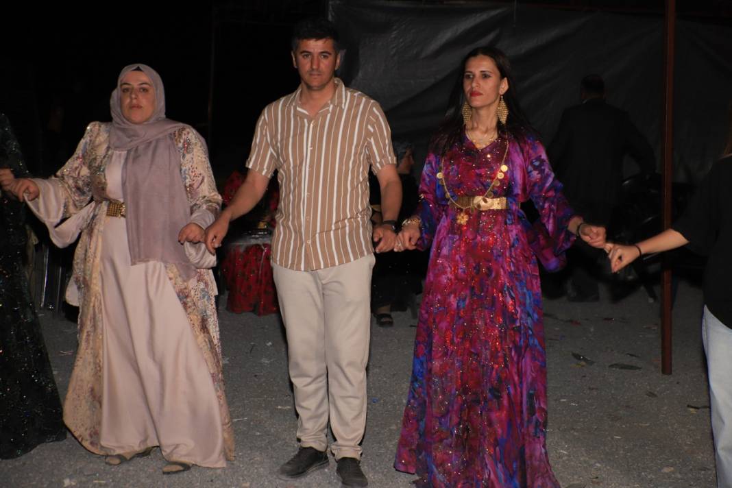 Ömeroğlu Ailesinin Mutlu Günü 37