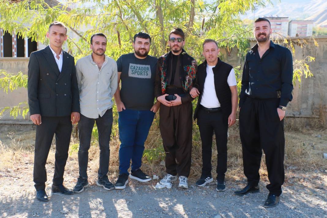 Kanat ve Kar Ailesinin Görkemli Düğünü 4