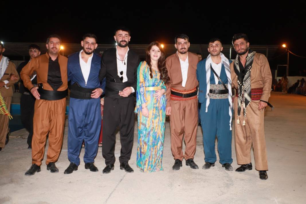 Er Ailesinin Görkemli Düğünü 21