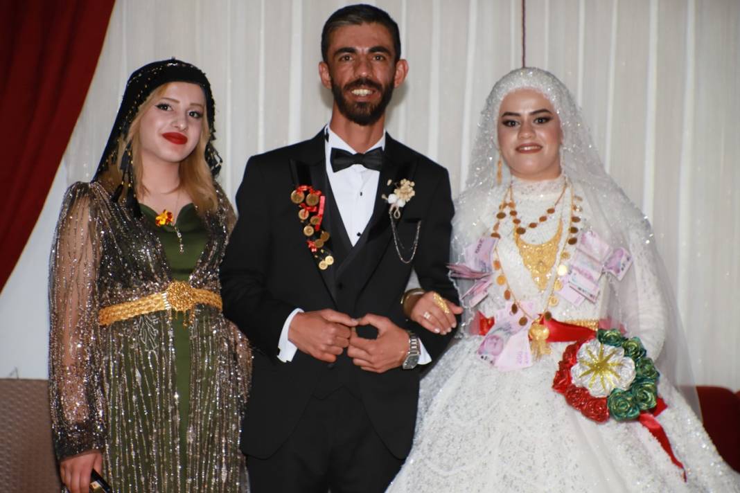 Er Ailesinin Görkemli Düğünü 53