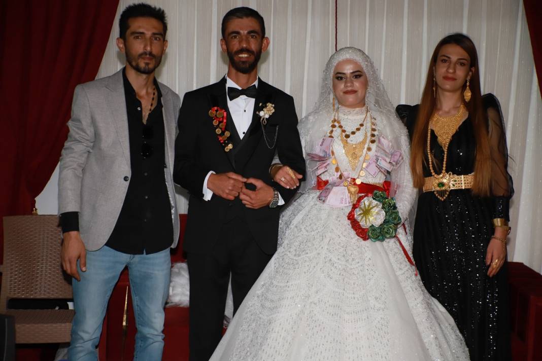 Er Ailesinin Görkemli Düğünü 56