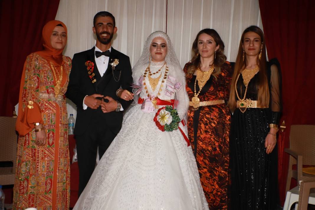Er Ailesinin Görkemli Düğünü 57