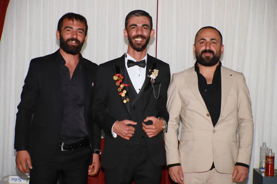 Er Ailesinin Görkemli Düğünü 78
