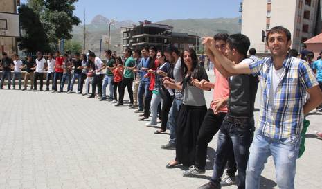 Ticaret Meslek Lisesi karne dağıtımı 14