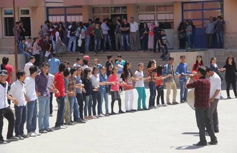 Ticaret Meslek Lisesi karne dağıtımı 18