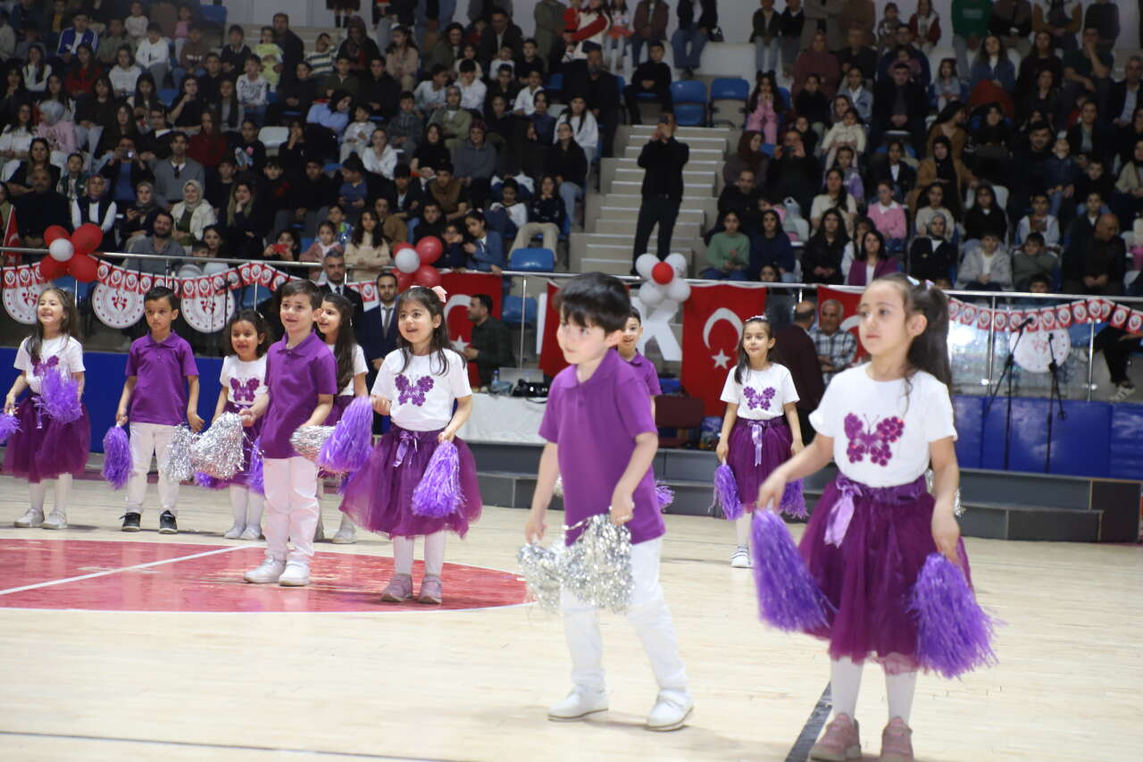 Hakkâri’de 23 Nisan coşkusu Zirve Yaptı 39