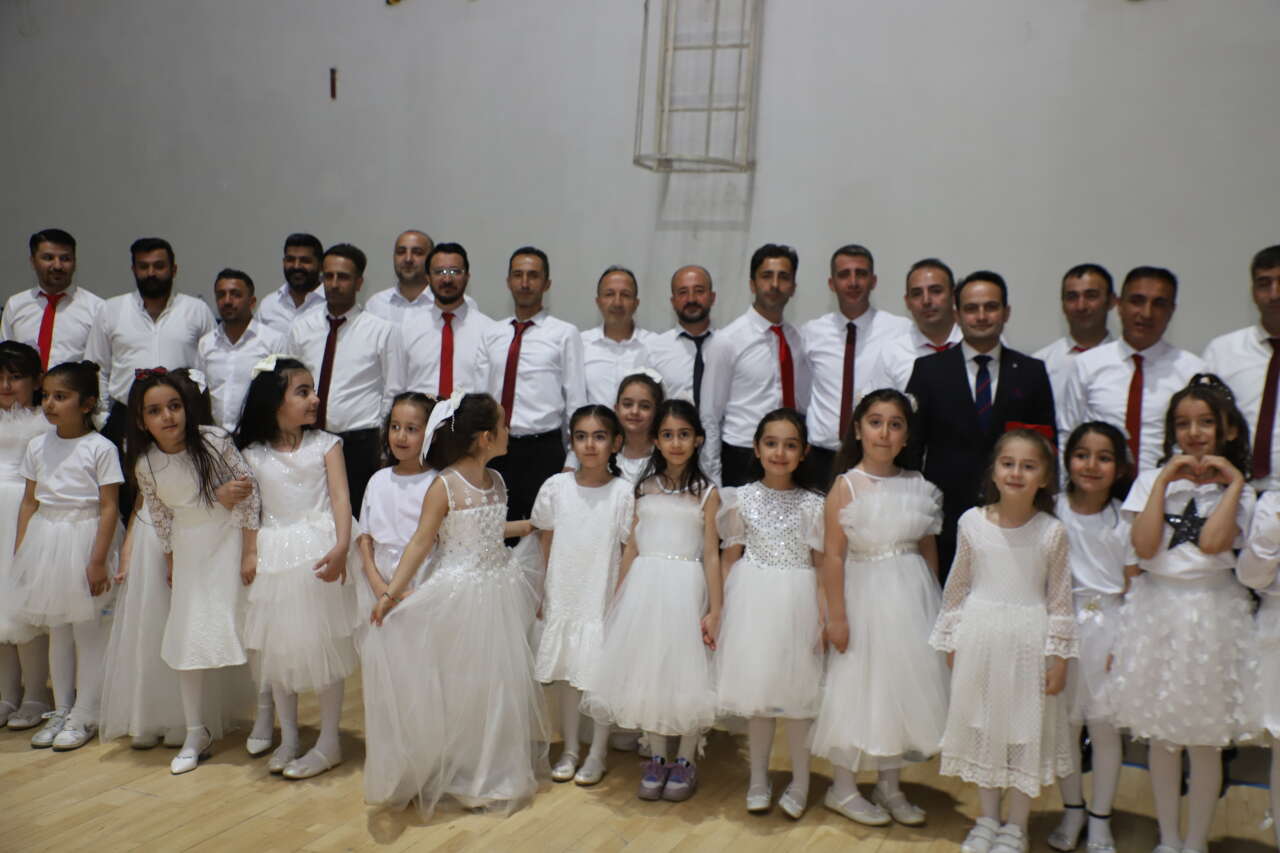 Hakkâri’de 23 Nisan coşkusu Zirve Yaptı 23