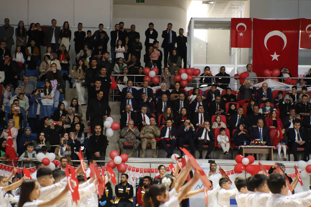 Hakkâri’de 23 Nisan coşkusu Zirve Yaptı 19