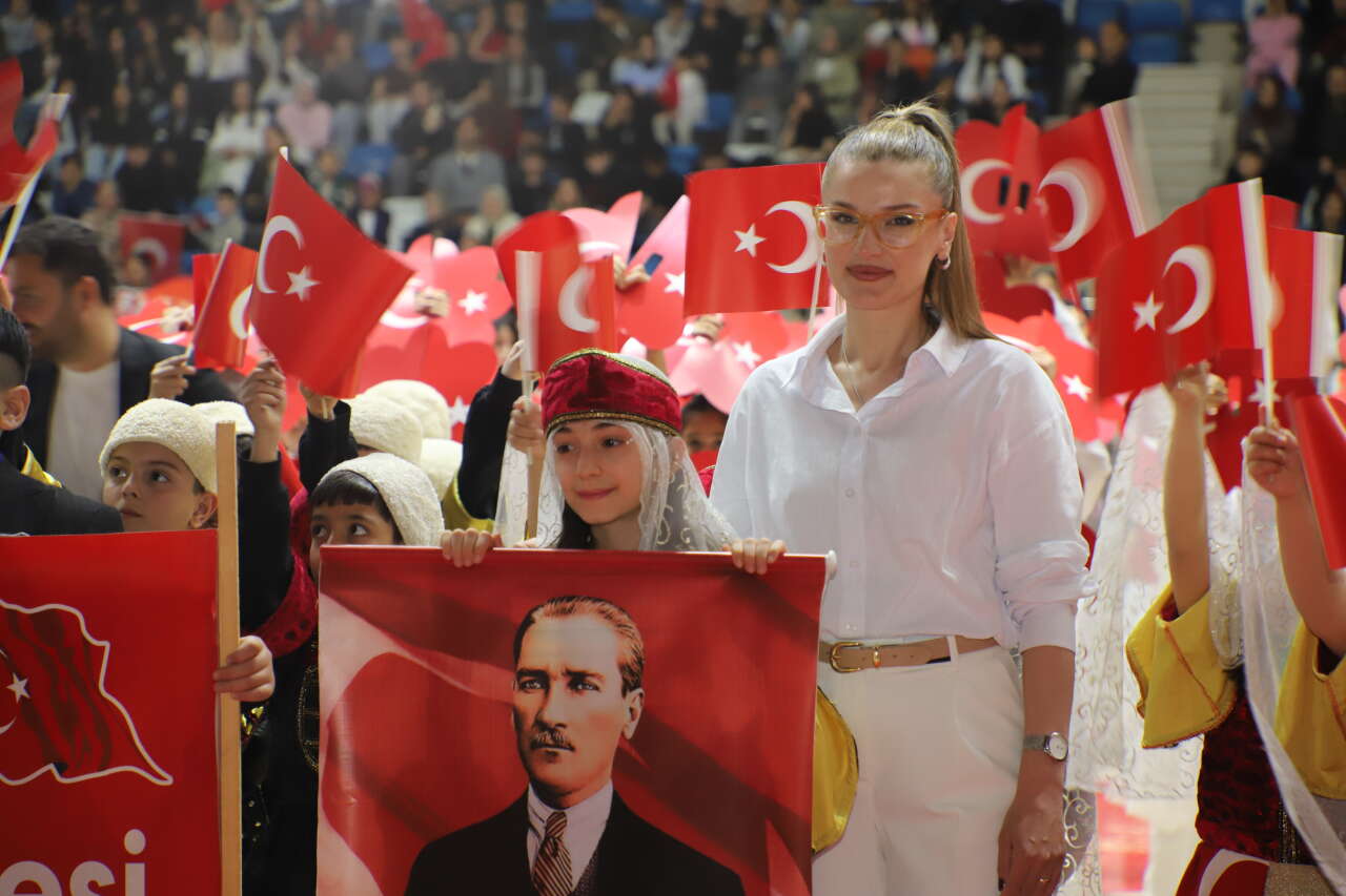 Hakkâri’de 23 Nisan coşkusu Zirve Yaptı 9