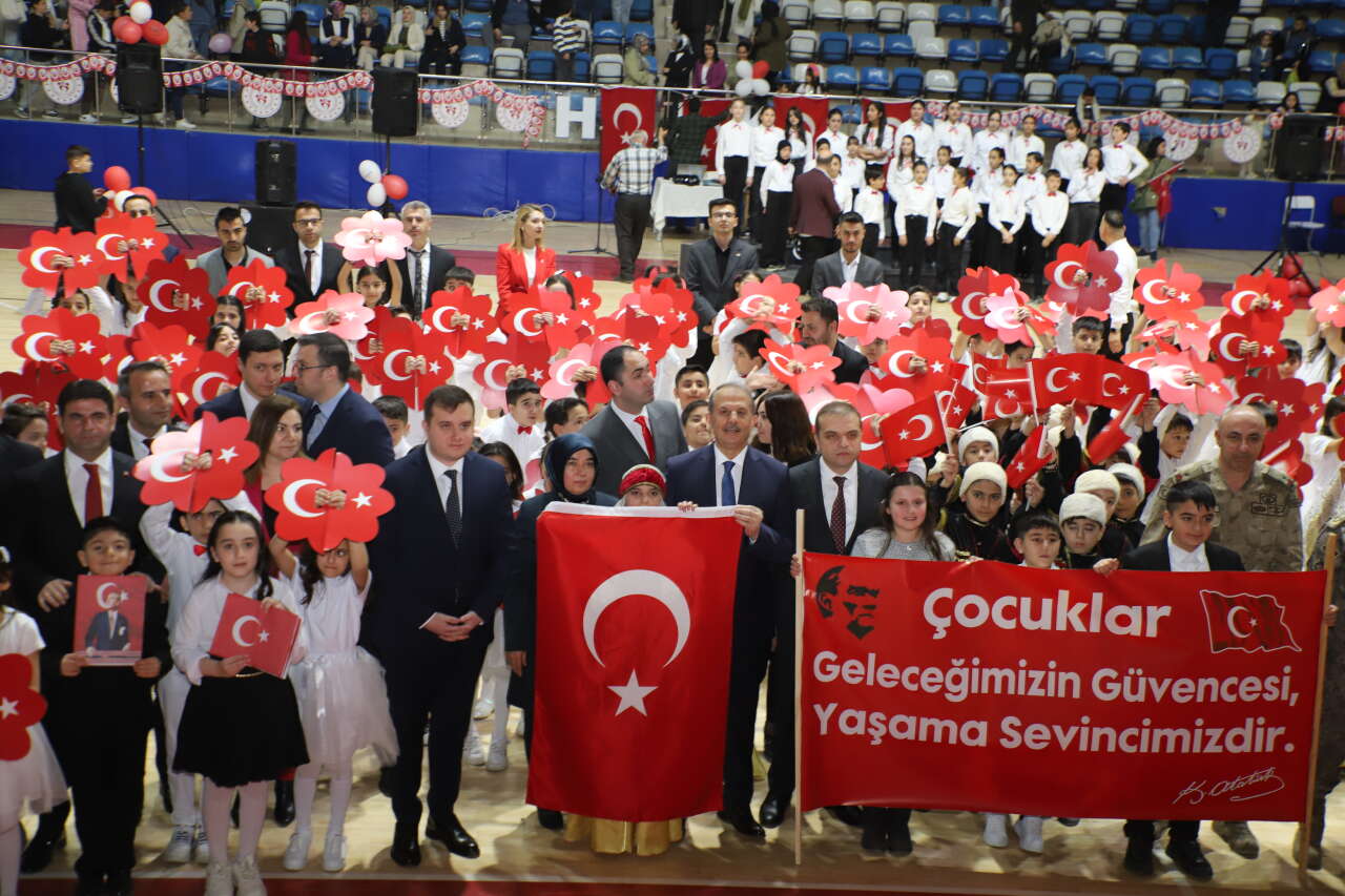 Hakkâri’de 23 Nisan coşkusu Zirve Yaptı 4