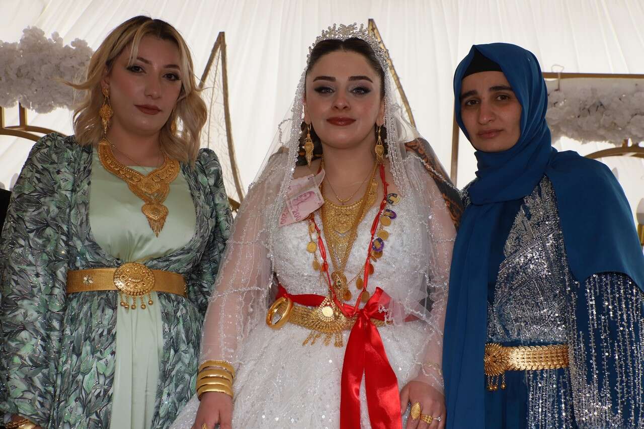 Atalay Ailesinin Görkemli Düğünü 15