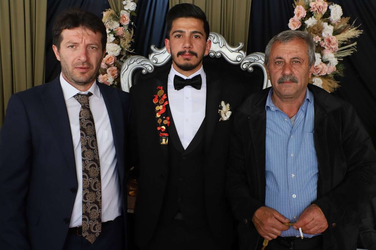 Akmaz Ailesinin Görkemli Düğünü 63