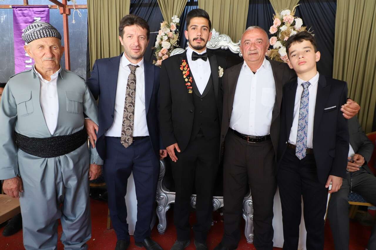 Akmaz Ailesinin Görkemli Düğünü 52