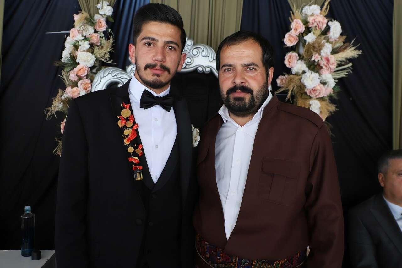Akmaz Ailesinin Görkemli Düğünü 54
