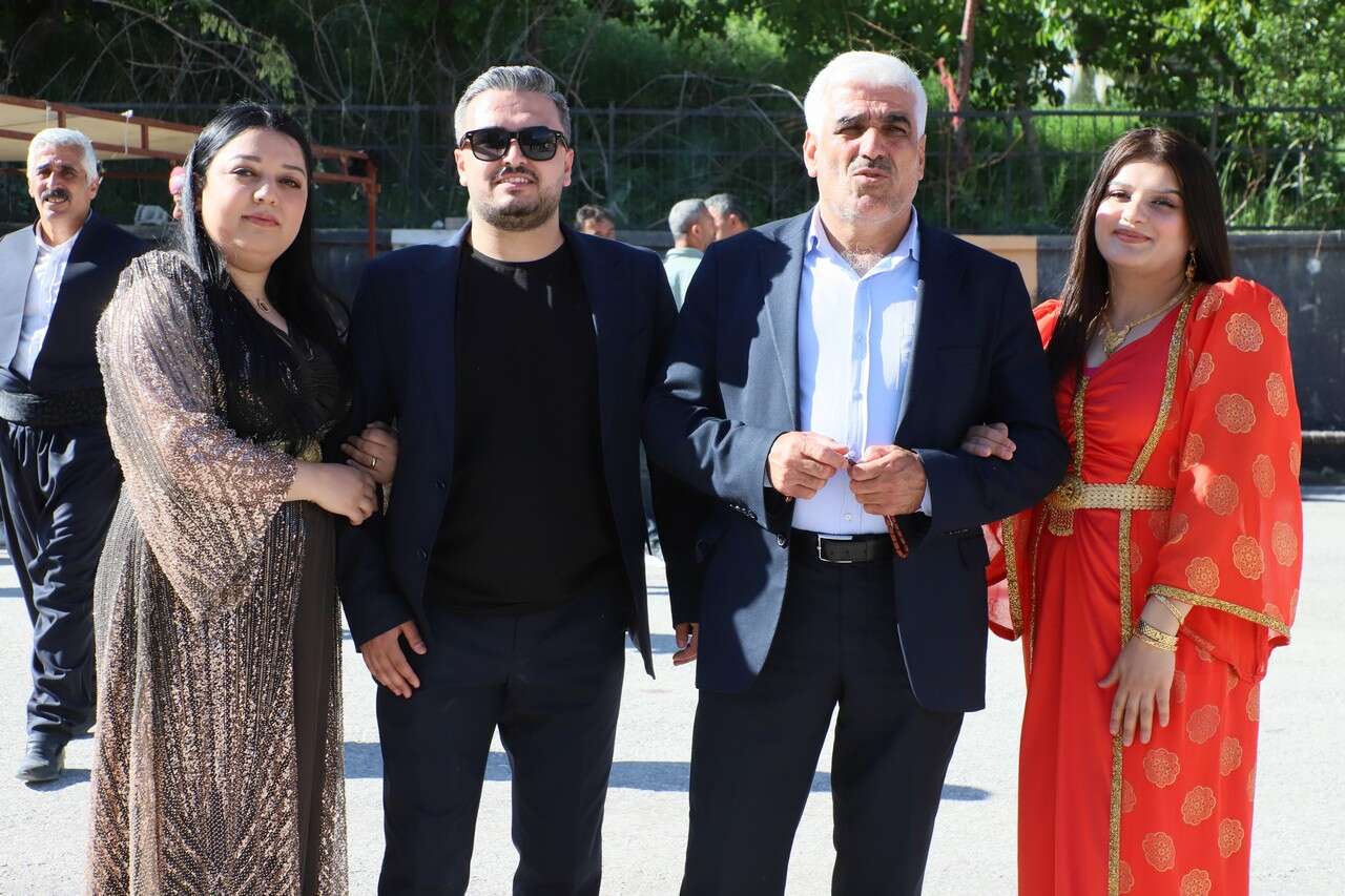 Akmaz Ailesinin Görkemli Düğünü 45
