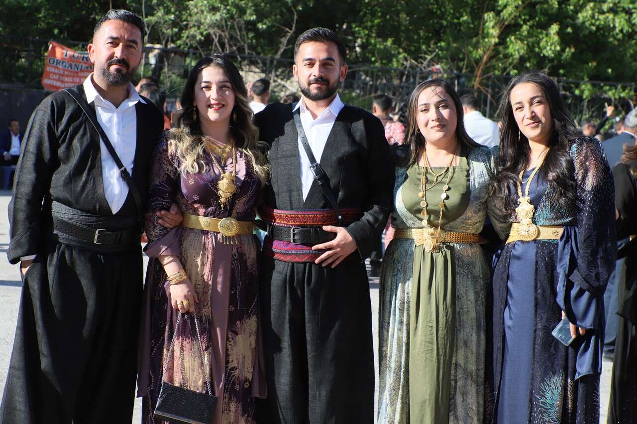 Akmaz Ailesinin Görkemli Düğünü 15