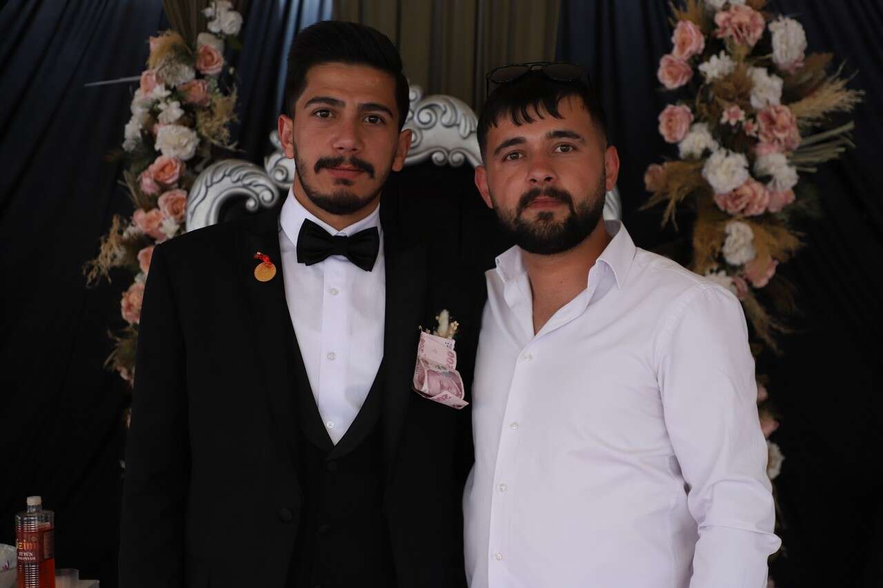 Akmaz Ailesinin Görkemli Düğünü 9