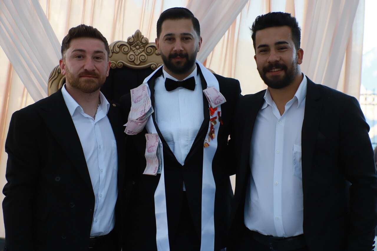 Kaçmaz Ailesinin Görkemli Düğünü 19
