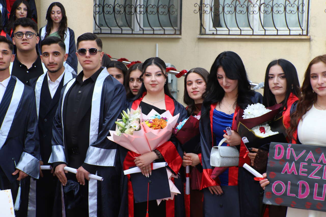 Atatürk Anadolu Lisesi’nde Mezuniyet Heyecanı foto/galeri 27