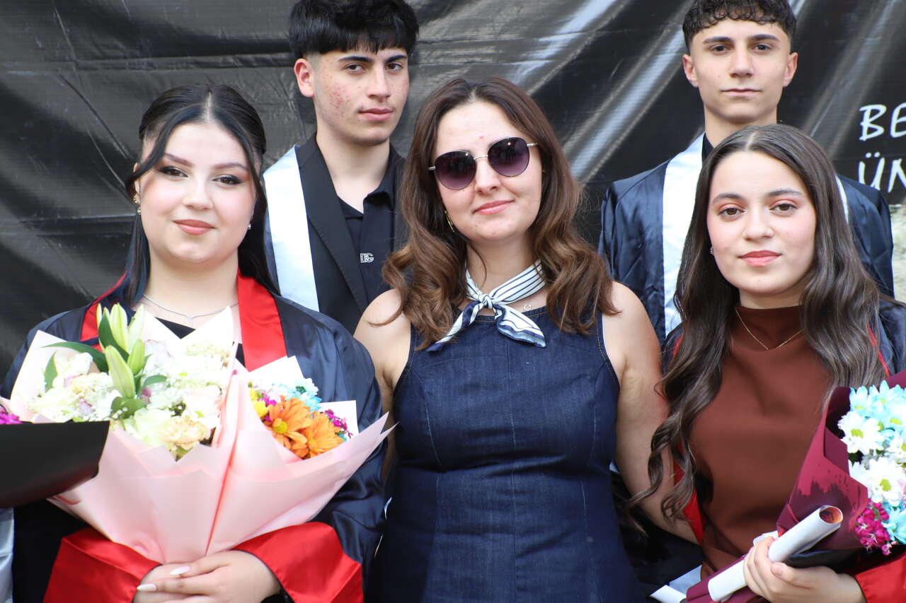 Atatürk Anadolu Lisesi’nde Mezuniyet Heyecanı foto/galeri 10
