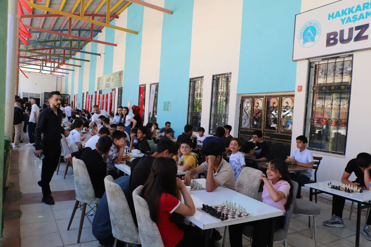 120 Sporcunun Katıldığı Satranç Turnuvası sona erdi 34