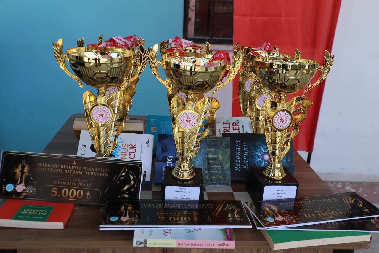 120 Sporcunun Katıldığı Satranç Turnuvası sona erdi 22