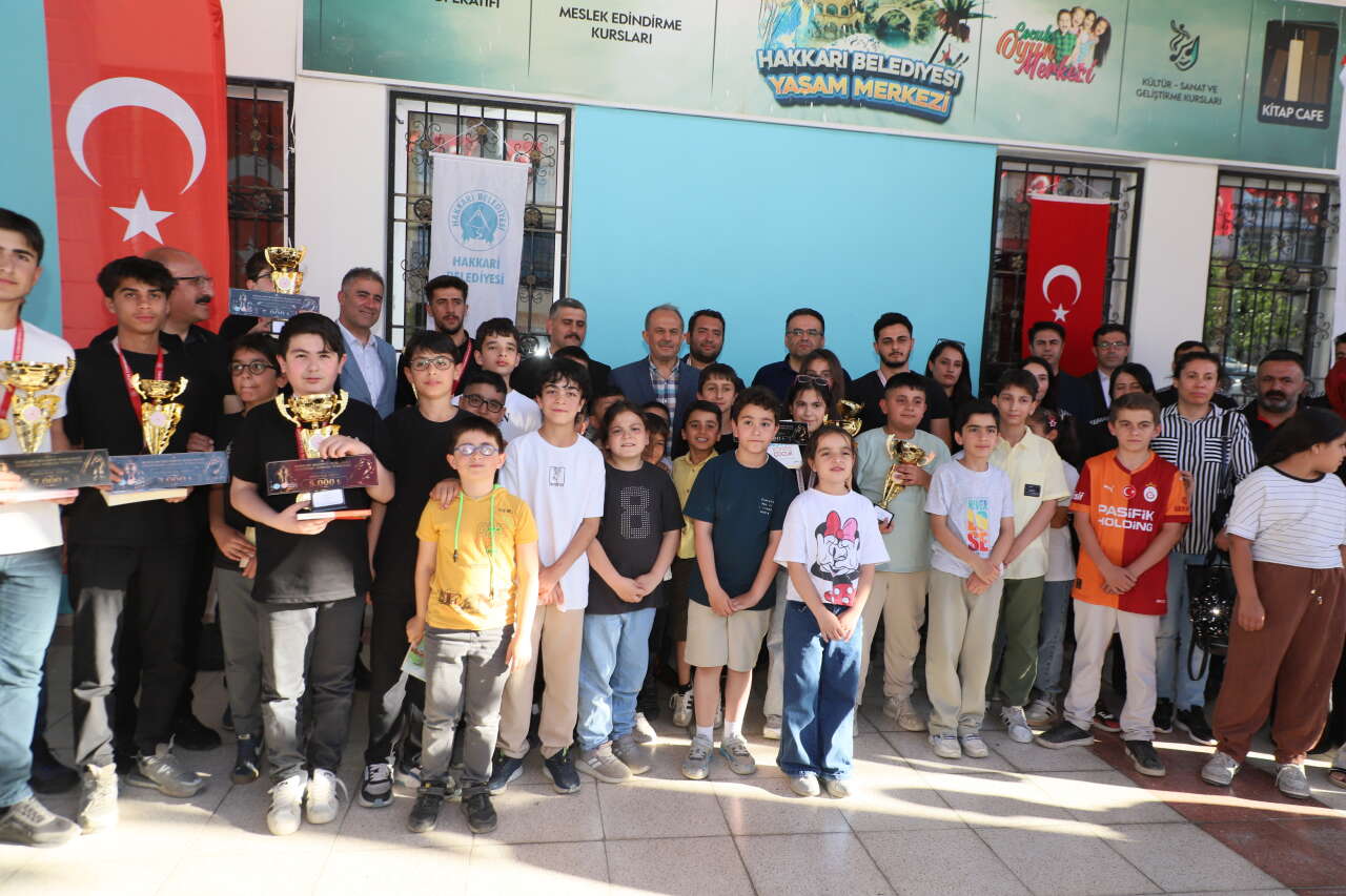 120 Sporcunun Katıldığı Satranç Turnuvası sona erdi 1