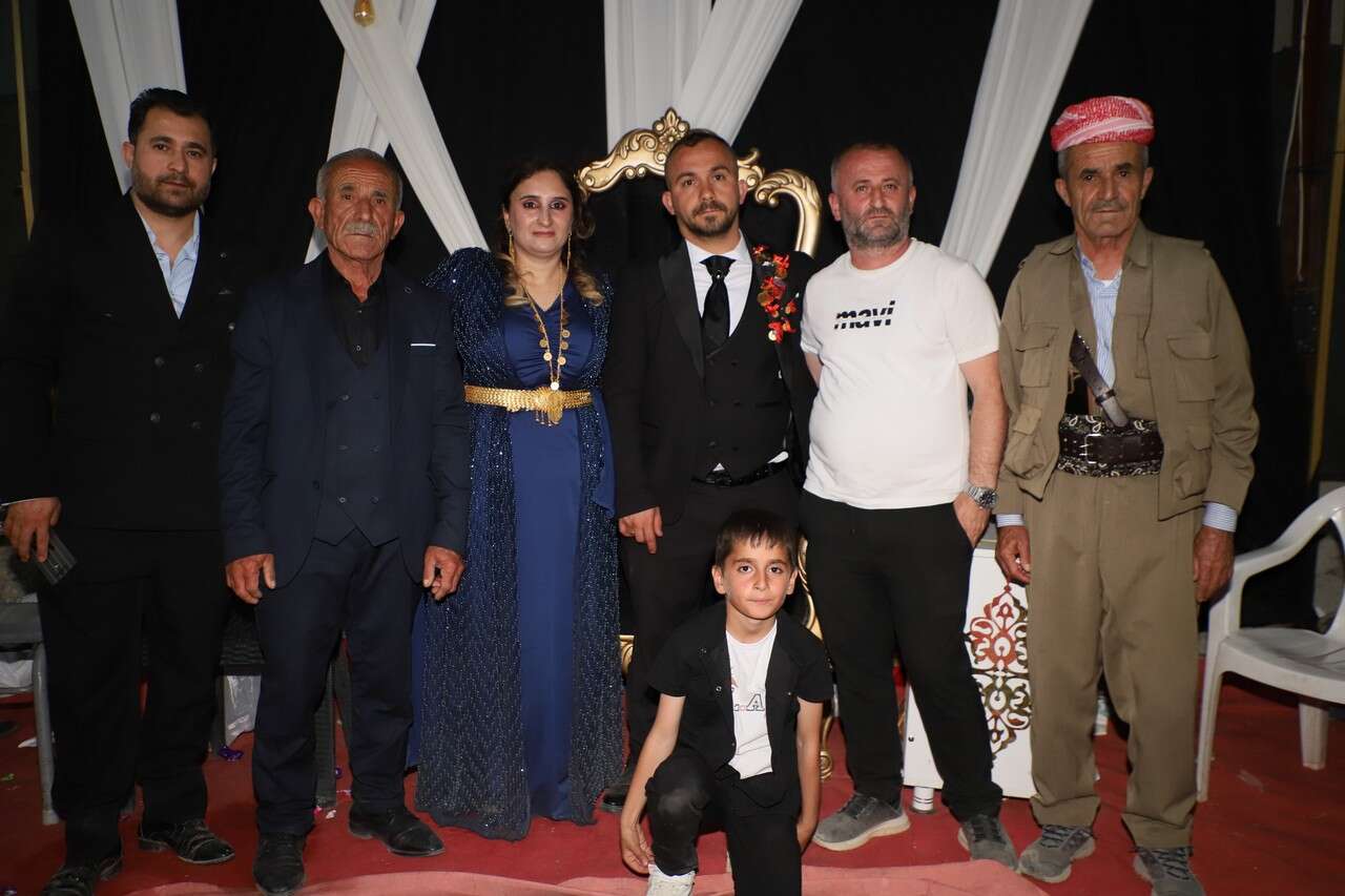 Dayan Ailesinin Mutlu Günü 21