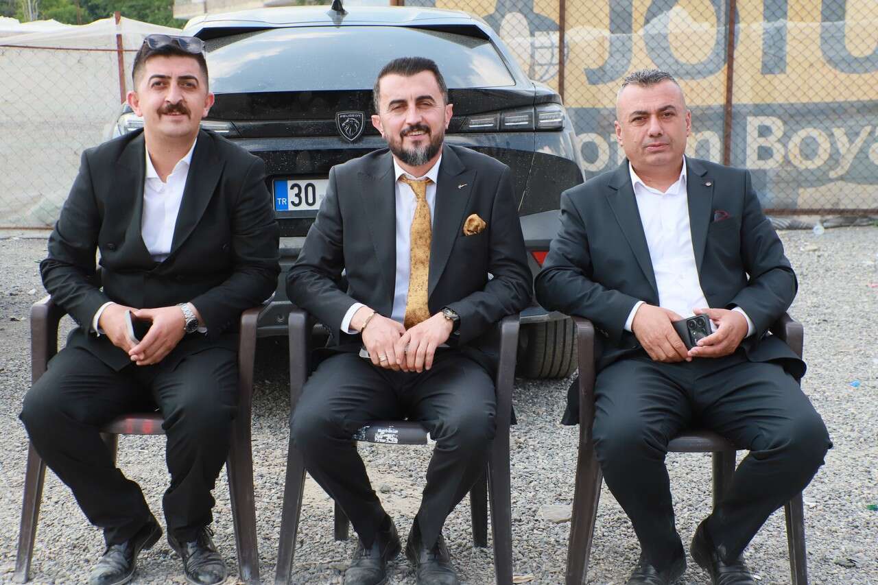 Tenik Ailesinin Görkemli Düğünü 16
