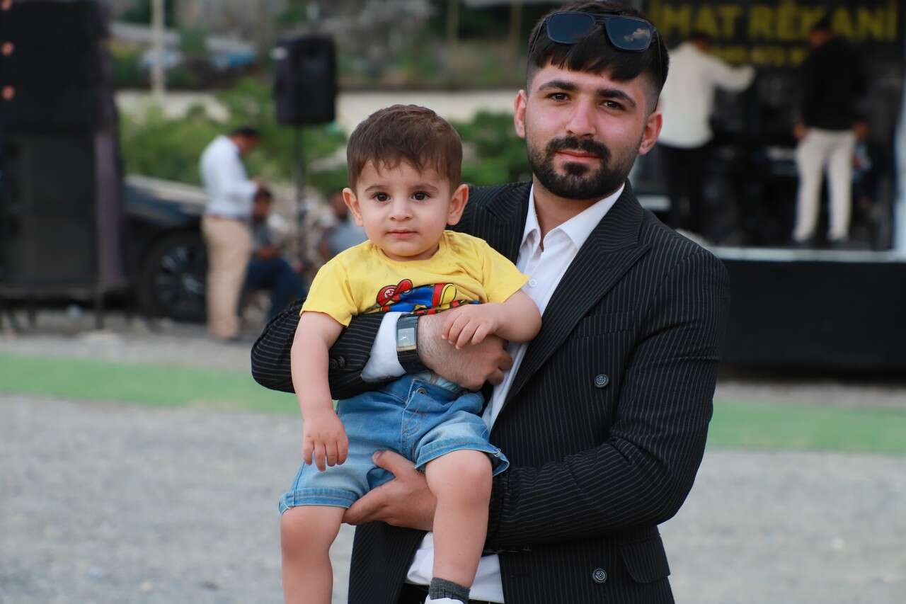 Tenik Ailesinin Görkemli Düğünü 19