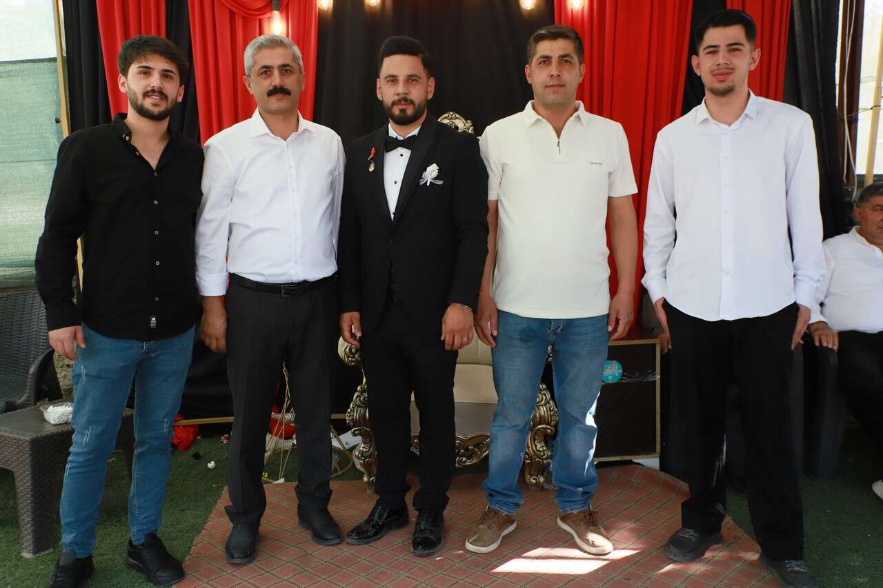 Açar Ailesinin Görkemli Düğünü 75
