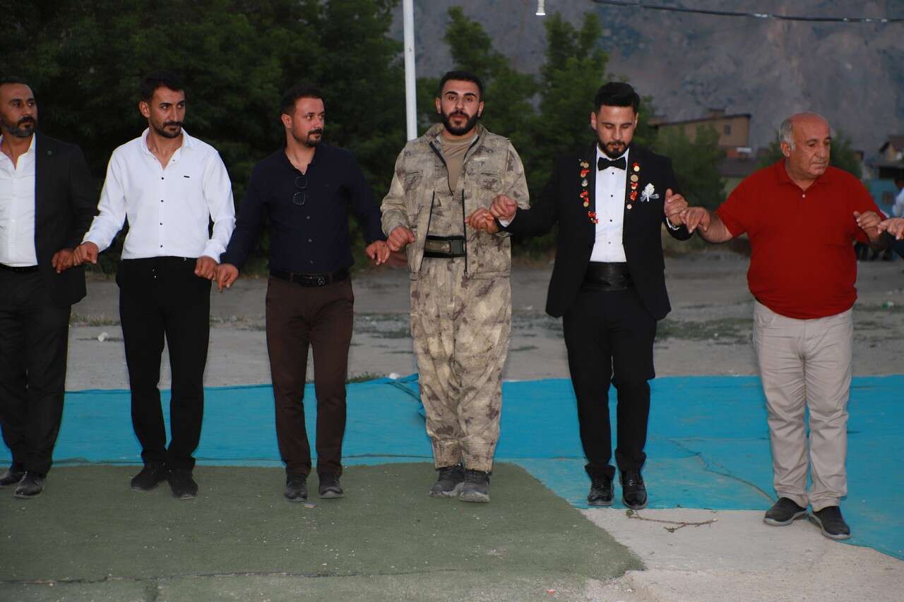 Açar Ailesinin Görkemli Düğünü 38