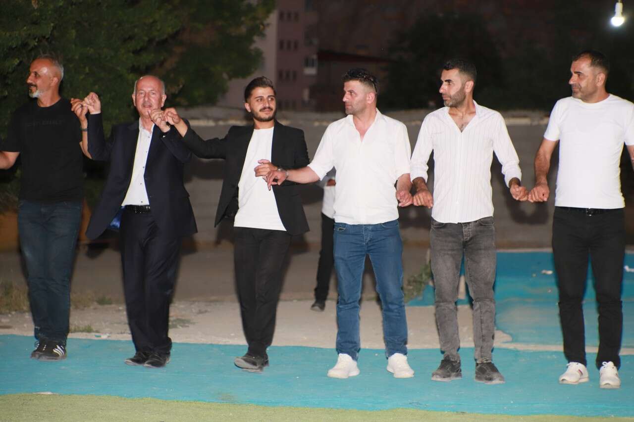 Açar Ailesinin Görkemli Düğünü 24