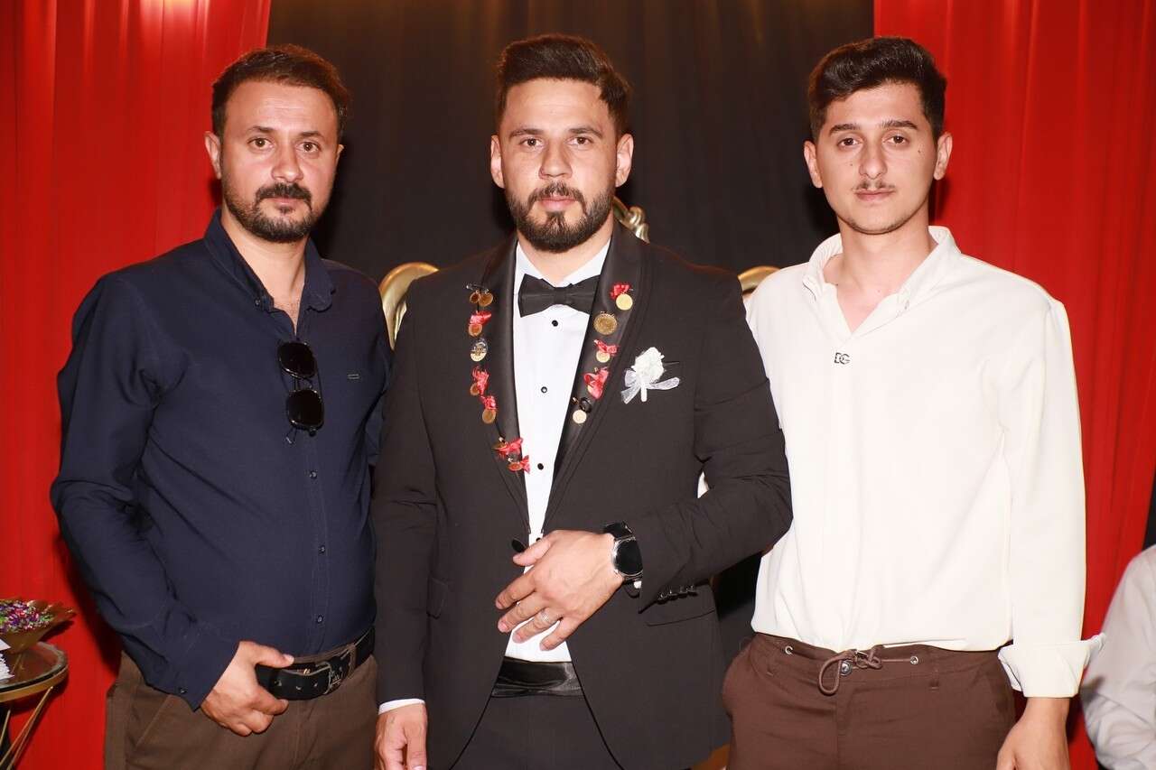 Açar Ailesinin Görkemli Düğünü 14
