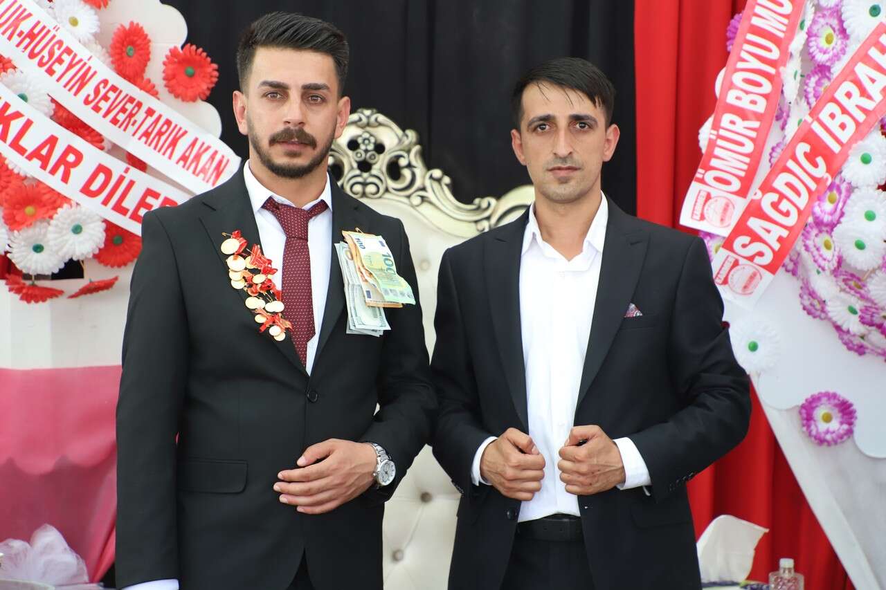 Erkaya Ailesinin Görkemli Düğünü 11