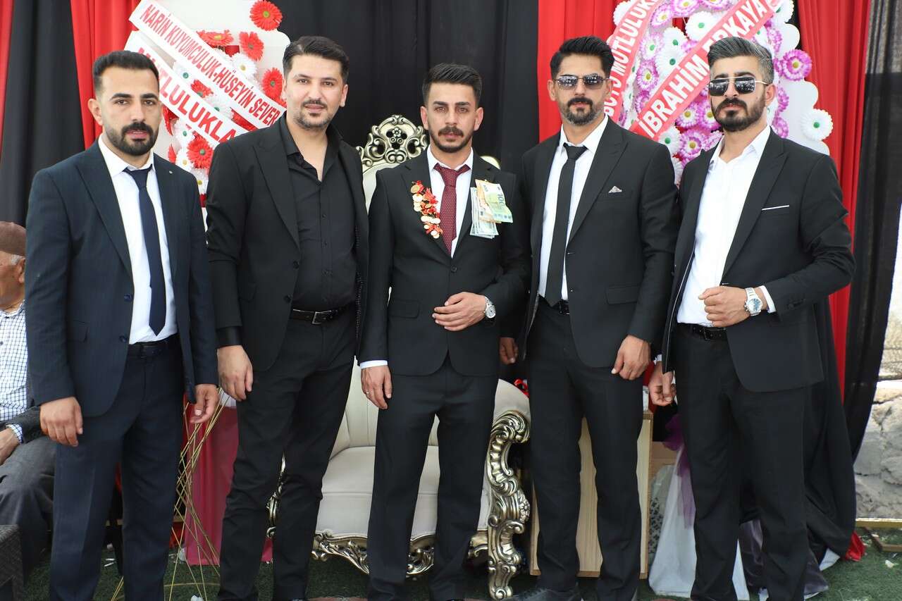 Erkaya Ailesinin Görkemli Düğünü 12