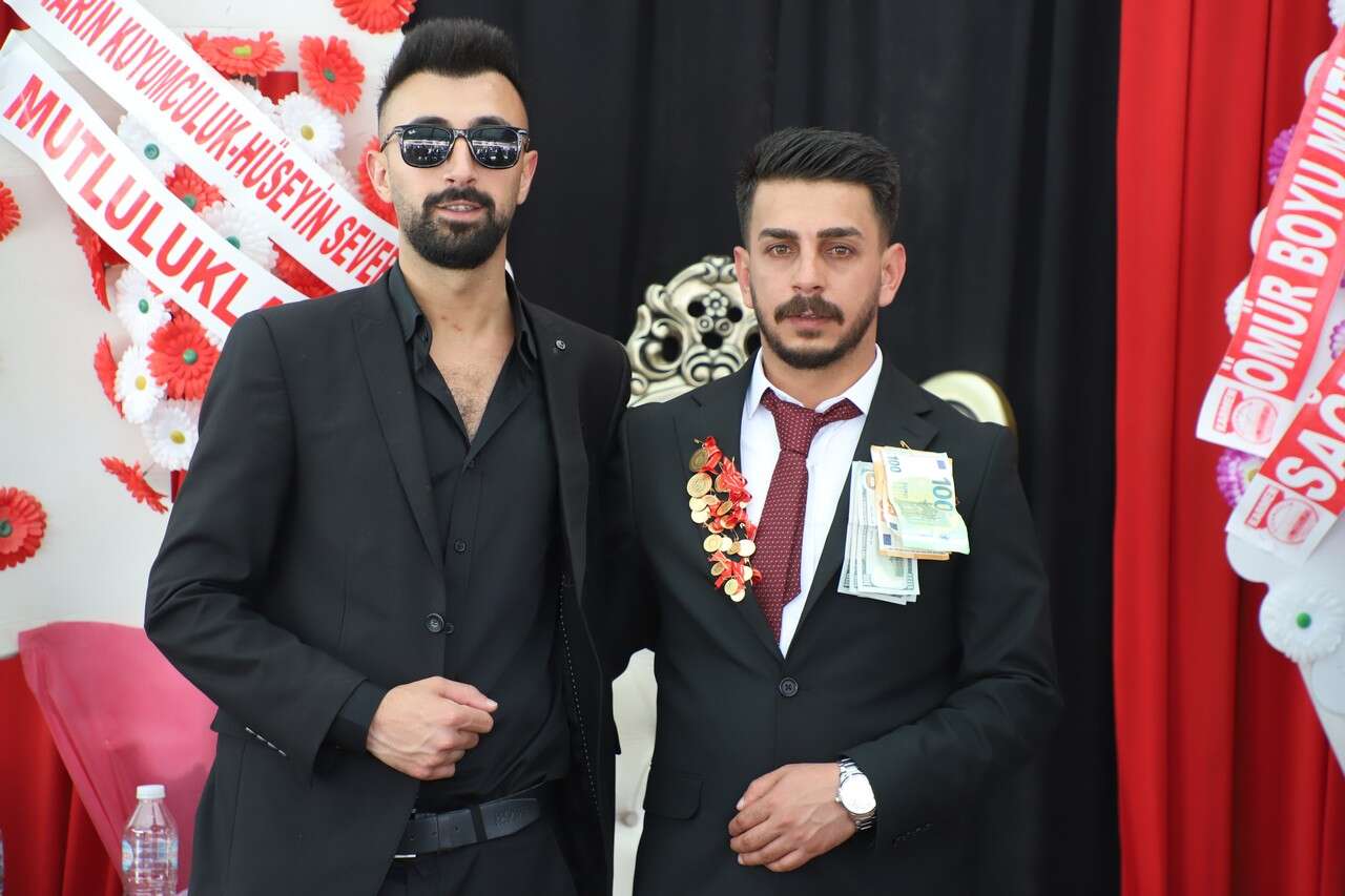 Erkaya Ailesinin Görkemli Düğünü 8