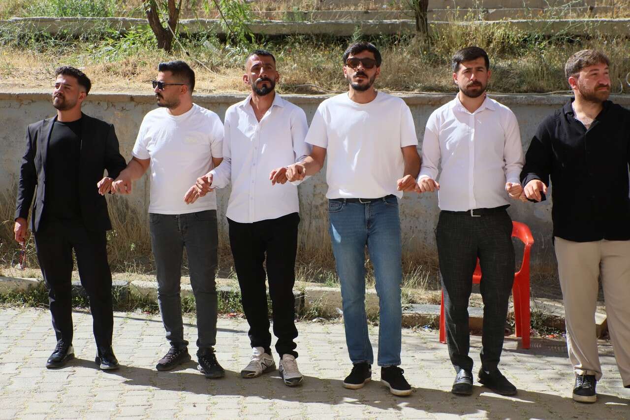 Ertuş Ailesinin Görkemli Düğünü 26