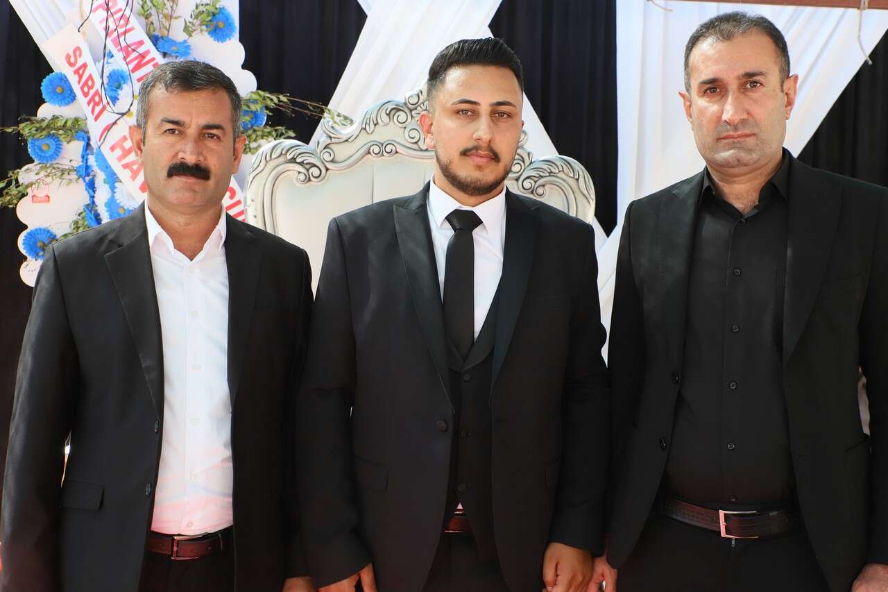 Ertuş Ailesinin Görkemli Düğünü 28