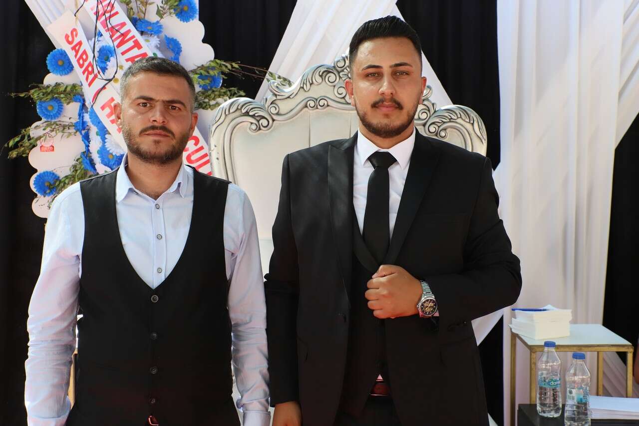Ertuş Ailesinin Görkemli Düğünü 27