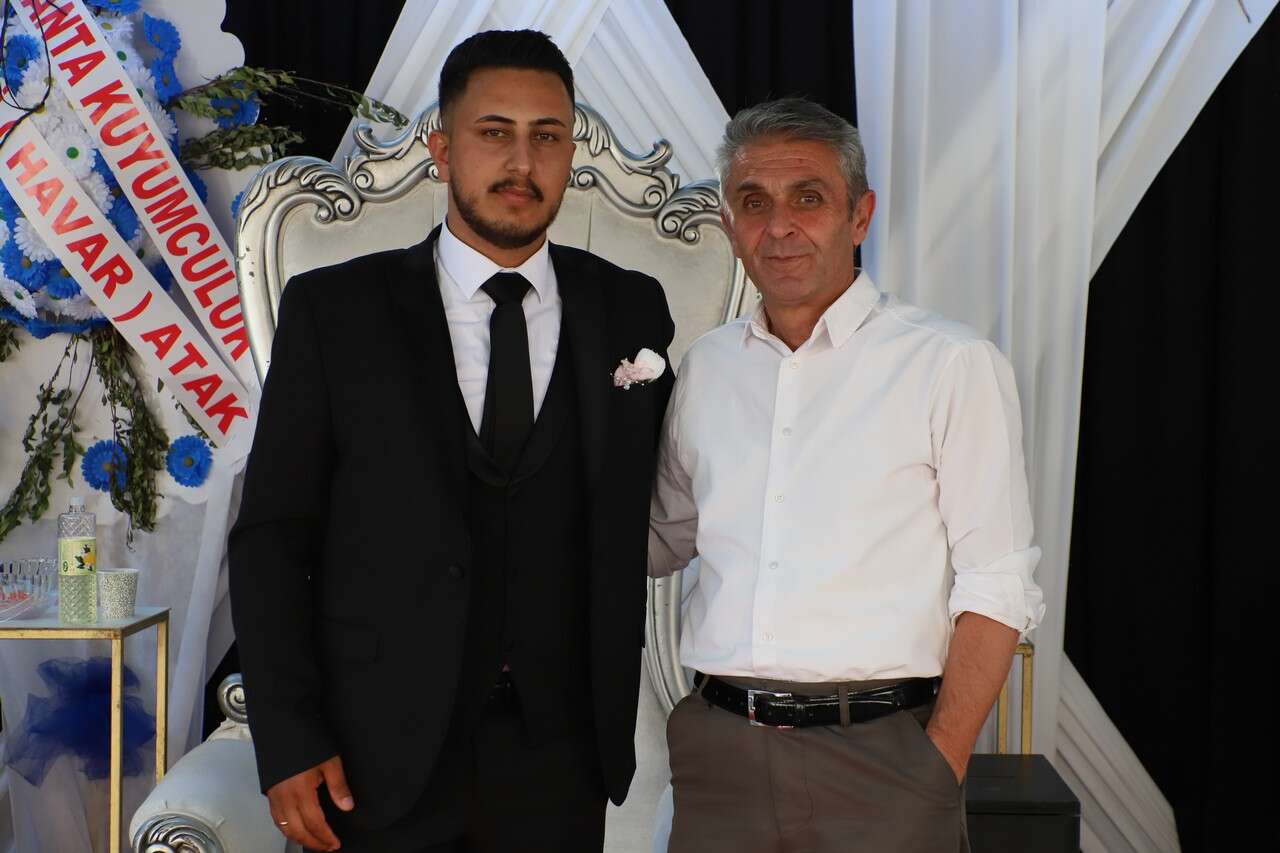 Ertuş Ailesinin Görkemli Düğünü 16