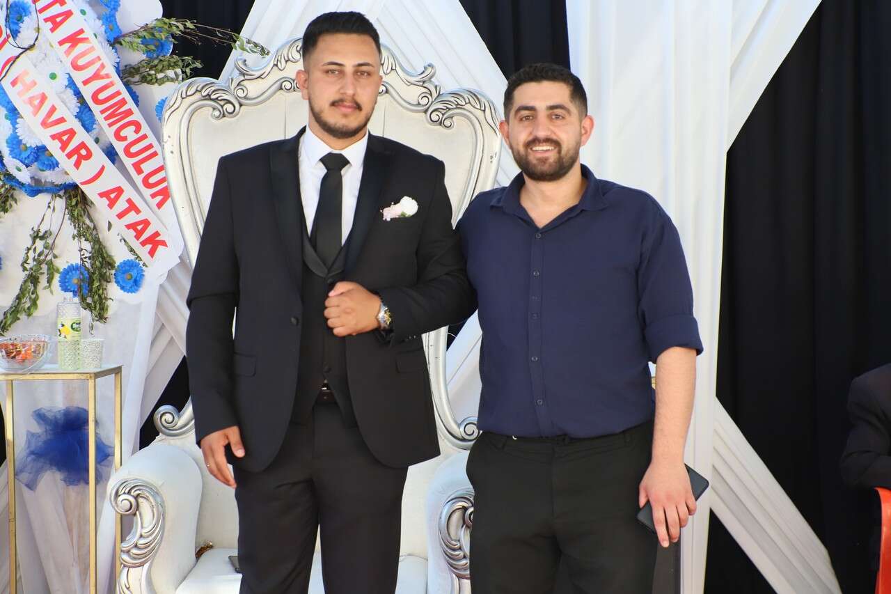 Ertuş Ailesinin Görkemli Düğünü 12