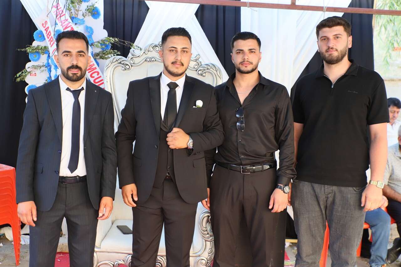 Ertuş Ailesinin Görkemli Düğünü 8